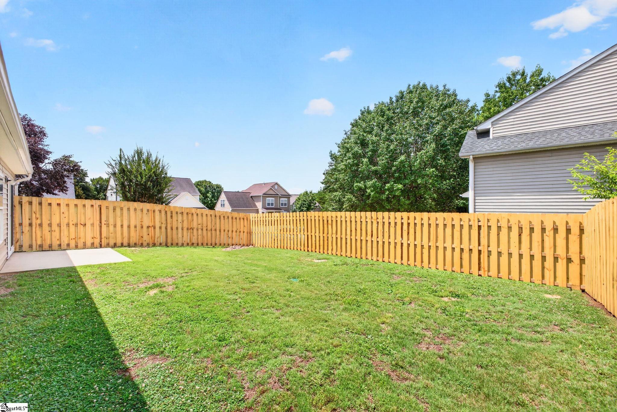101 Constantine Way Property Photo 34