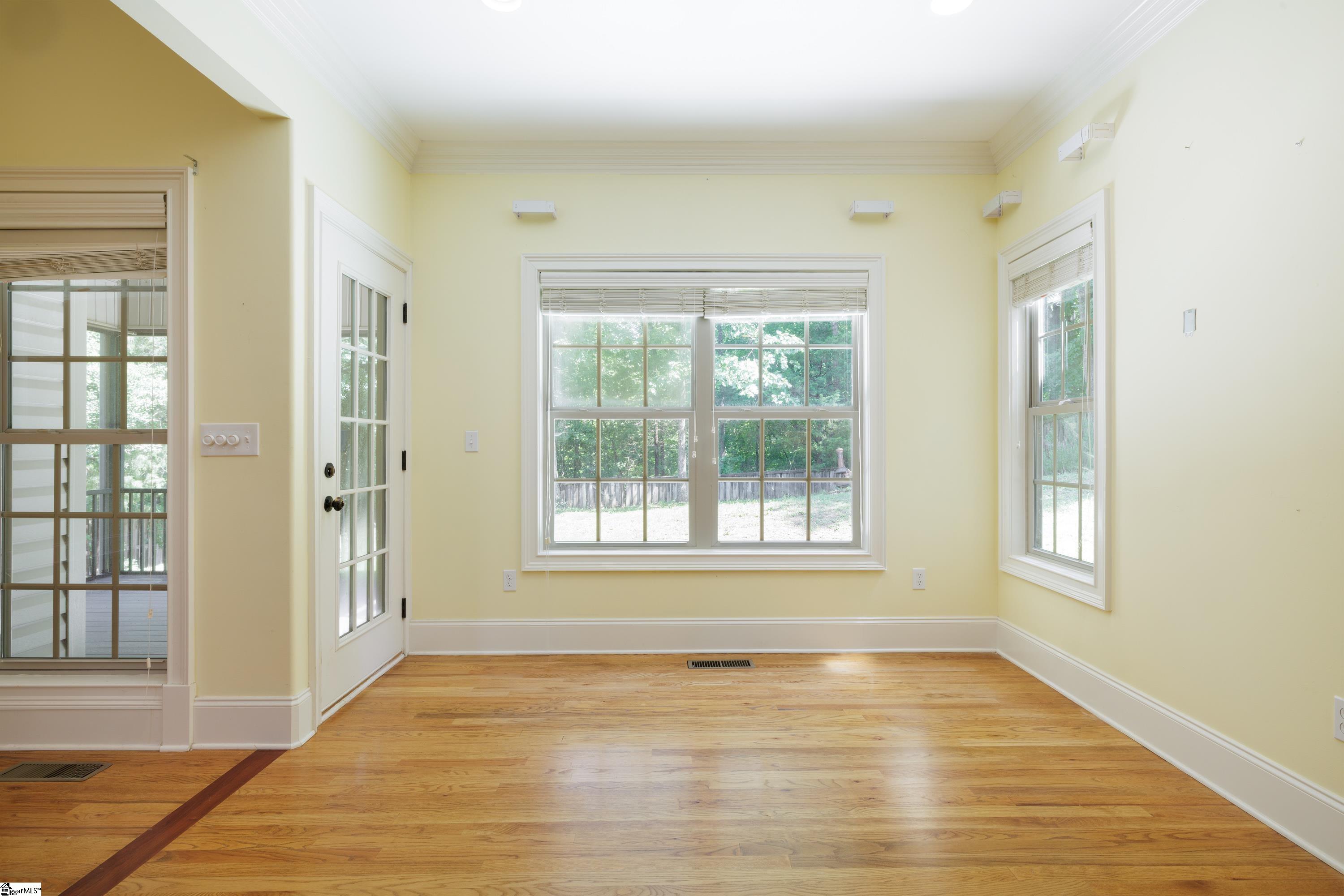 100 Carolina Oaks Drive Property Photo 13