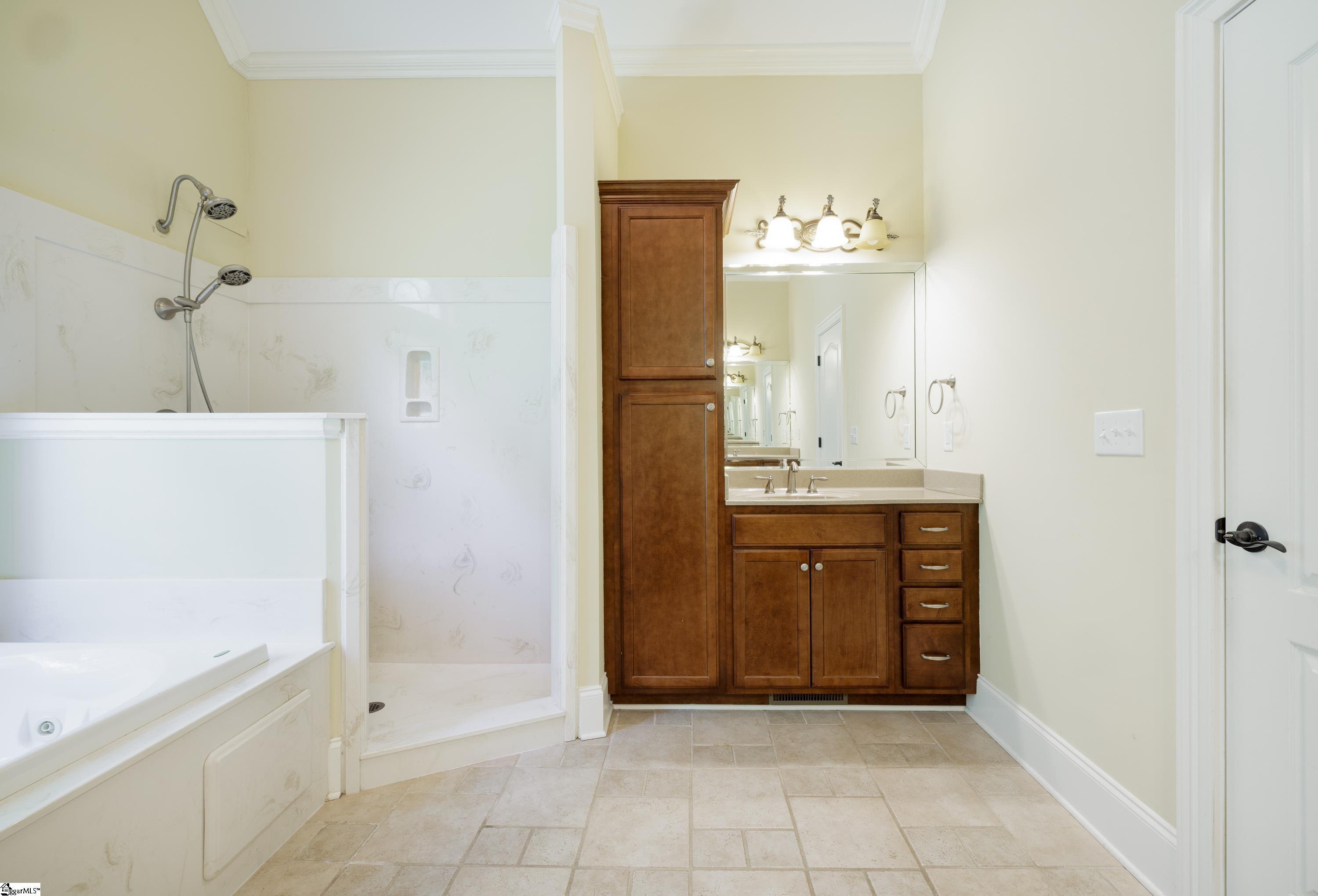 100 Carolina Oaks Drive Property Photo 30