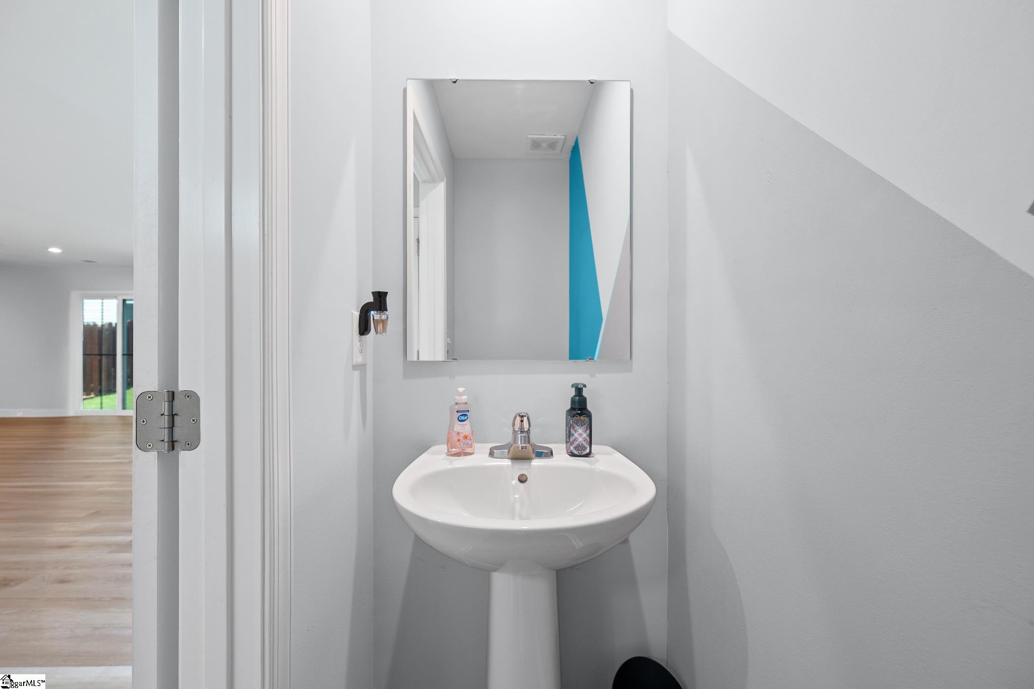 2 Havenhill Place Property Photo 6