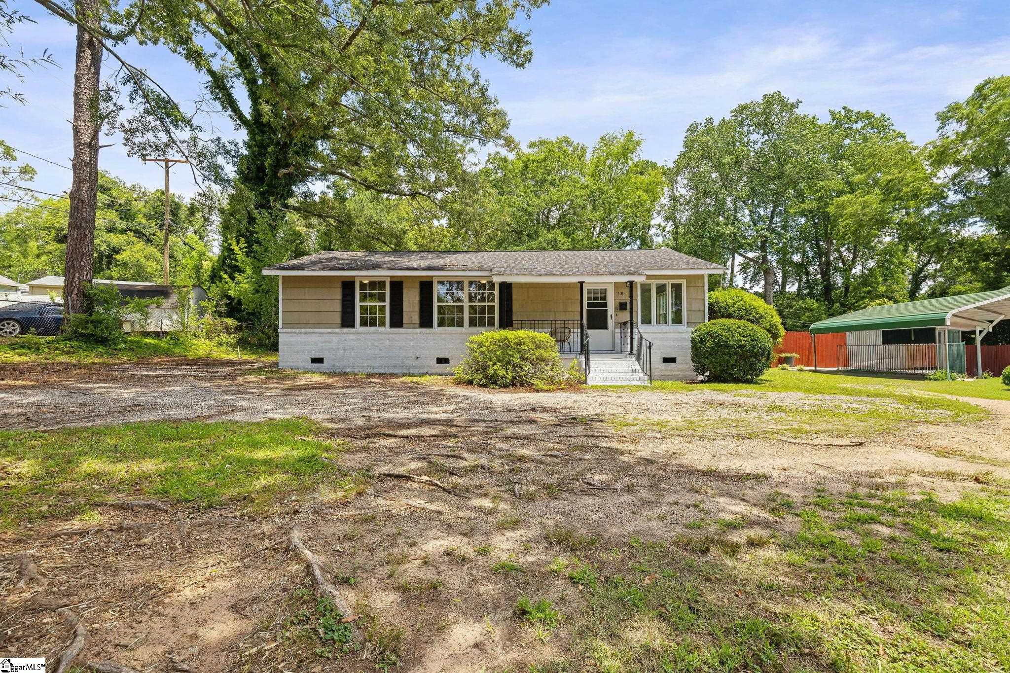 100 Whitener Avenue Property Photo 2