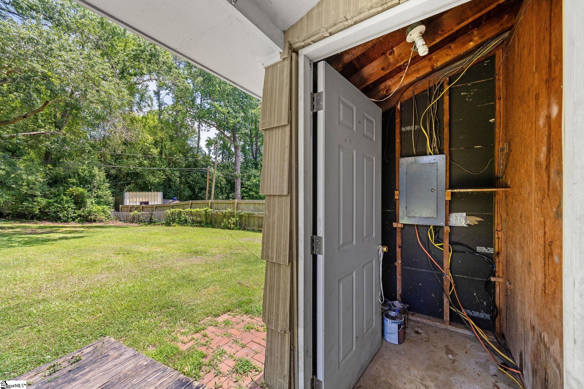 100 Whitener Avenue Property Photo 19