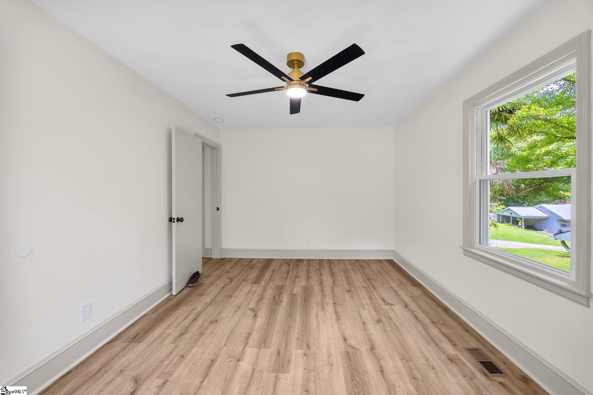 107 Whitener Avenue Property Photo 26