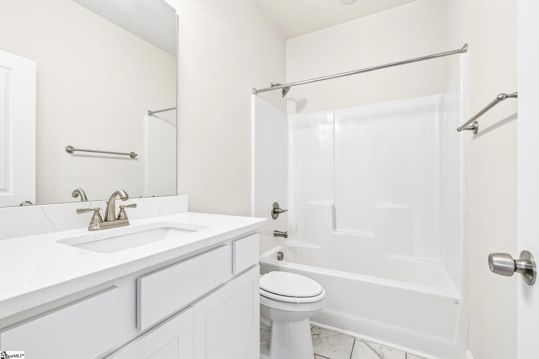 537 Clairbrook Court Property Photo 15