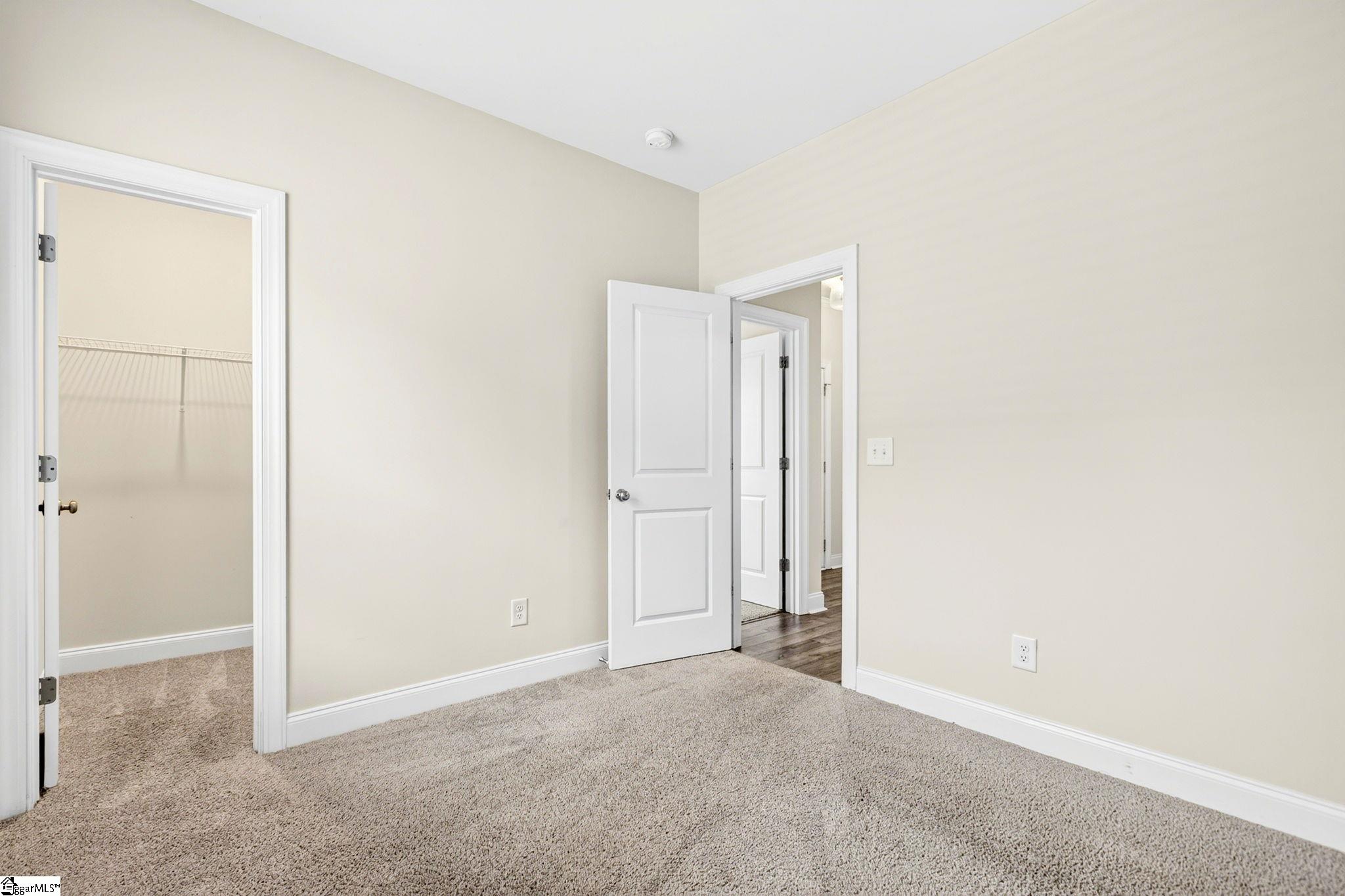 537 Clairbrook Court Property Photo 18