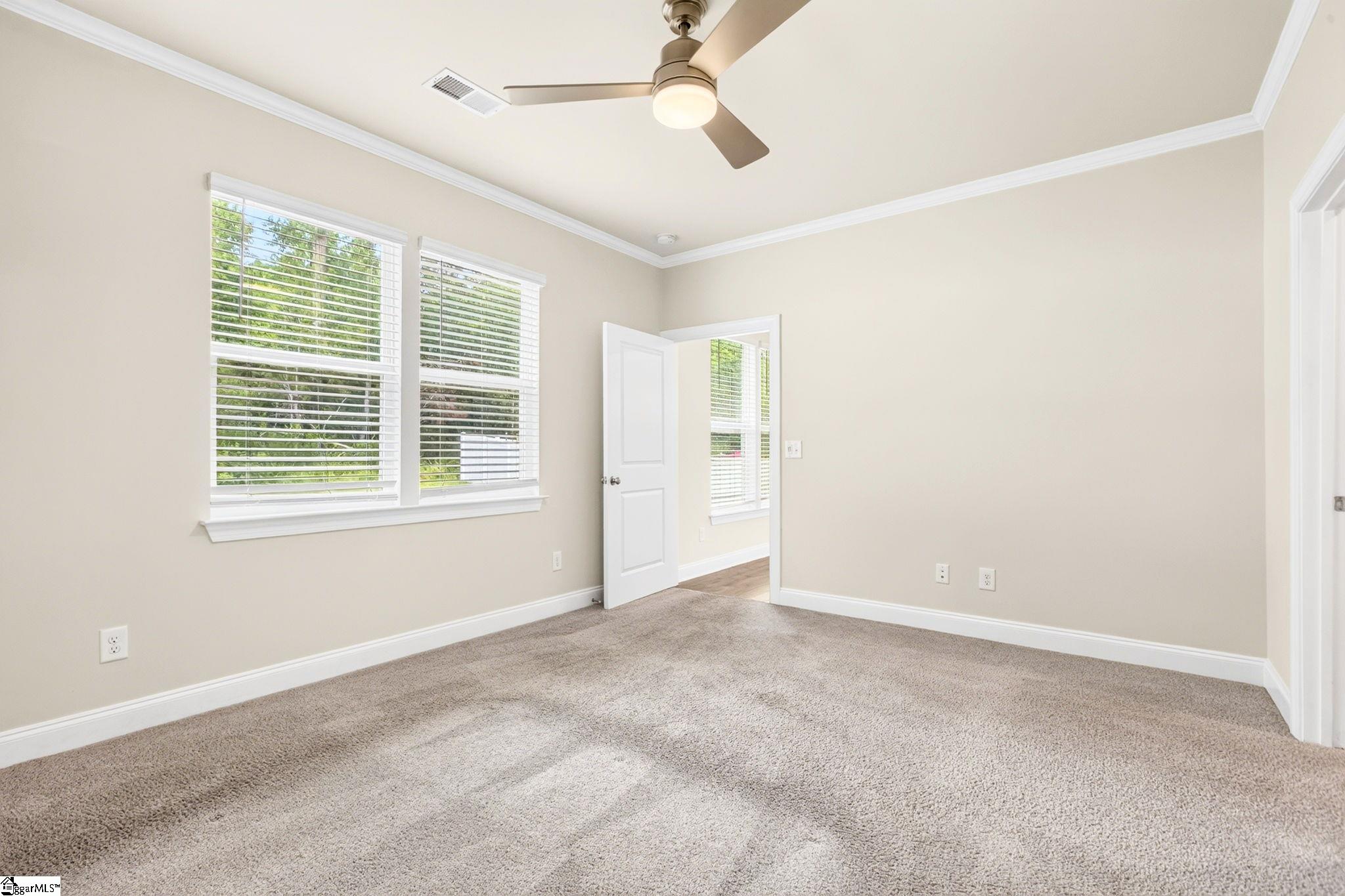 537 Clairbrook Court Property Photo 32