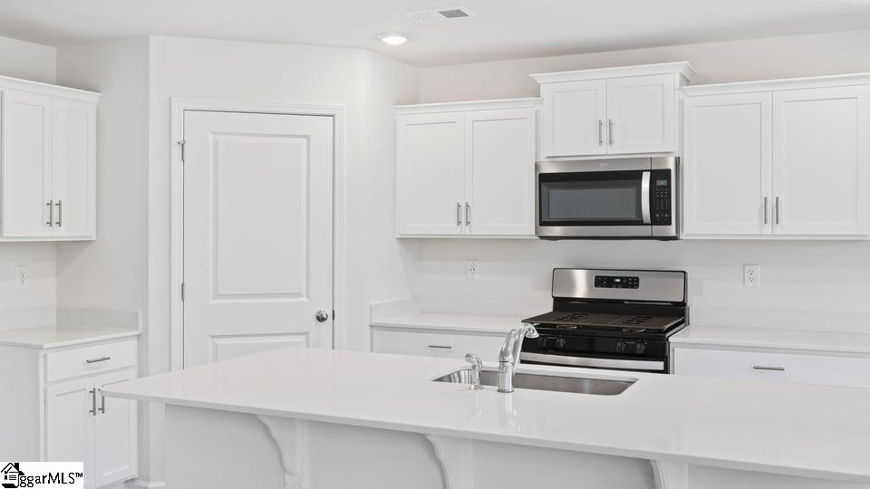 631 Starbeam Court Property Photo 13