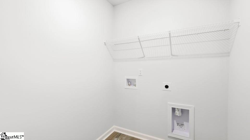 626 Starbeam Court Property Photo 32