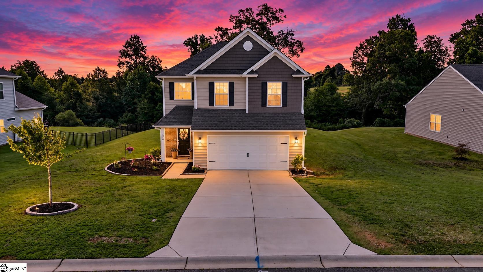 570 New Cut Meadows Road Property Photo 1