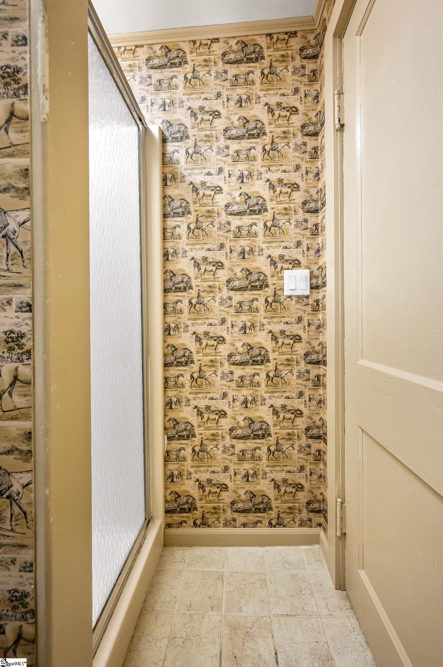 415 E Lakeshore Drive Property Photo 18