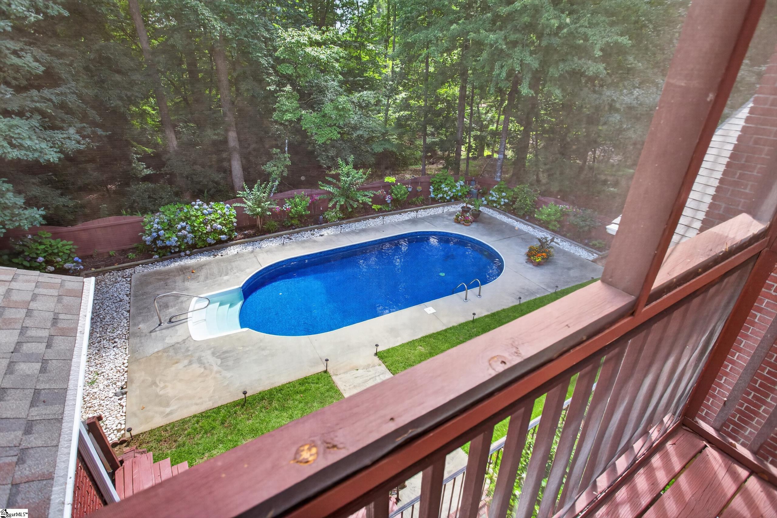 112 Santee Trail Property Photo 37