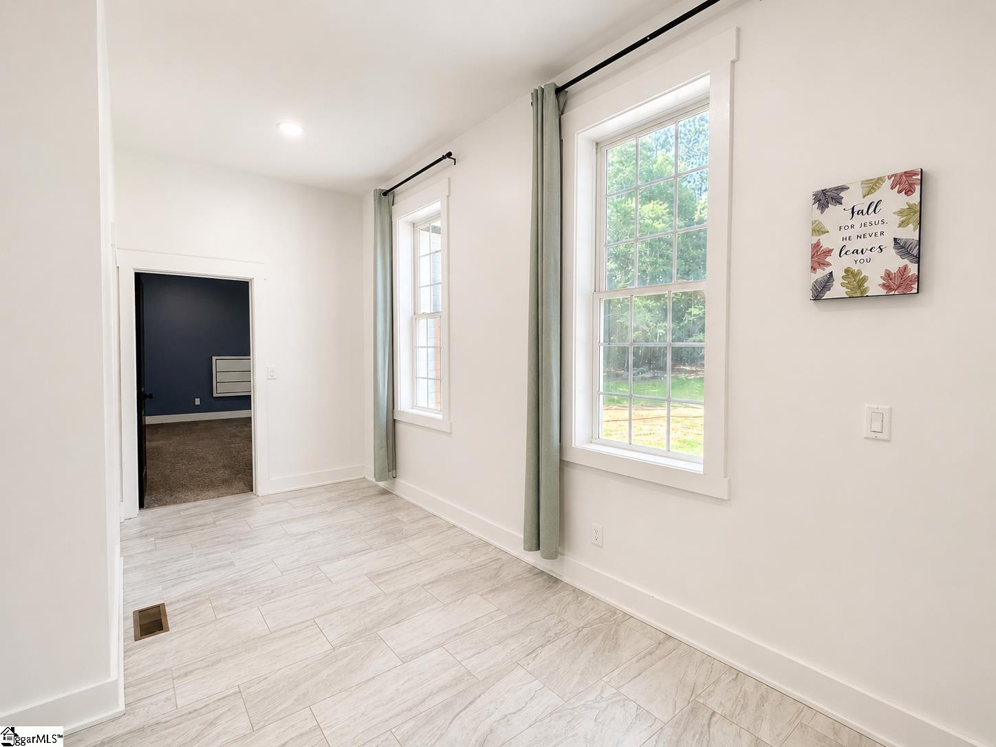 421 Burns Road Property Photo 13