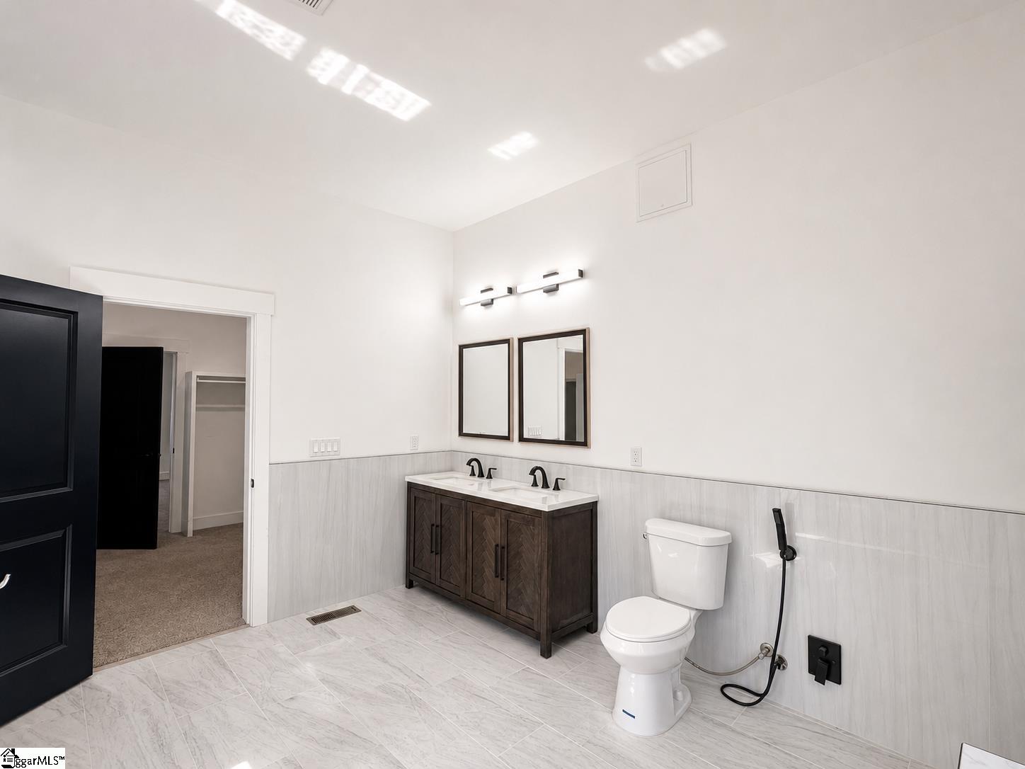 421 Burns Road Property Photo 21