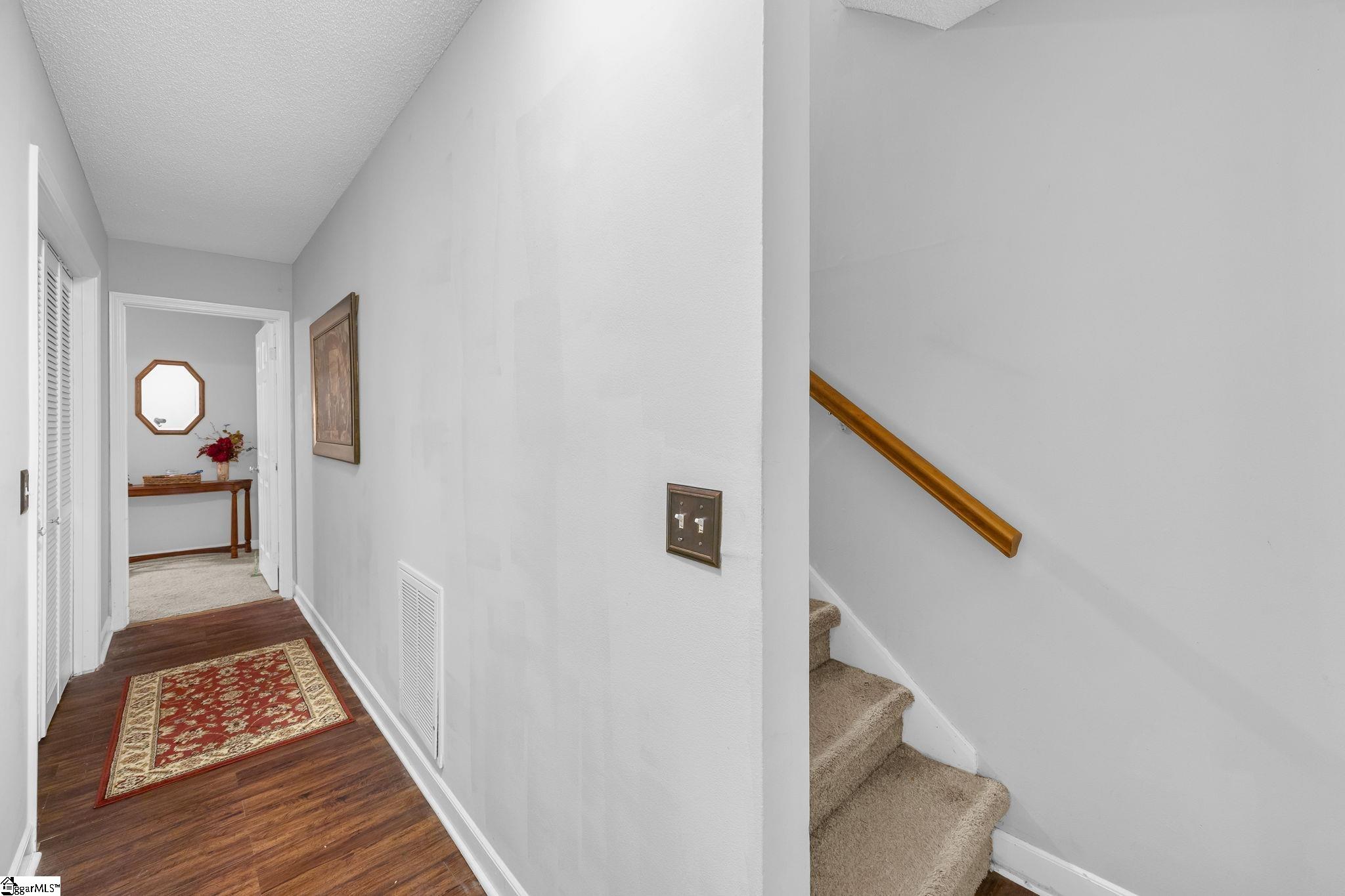 15 Creekside Way Property Photo 21