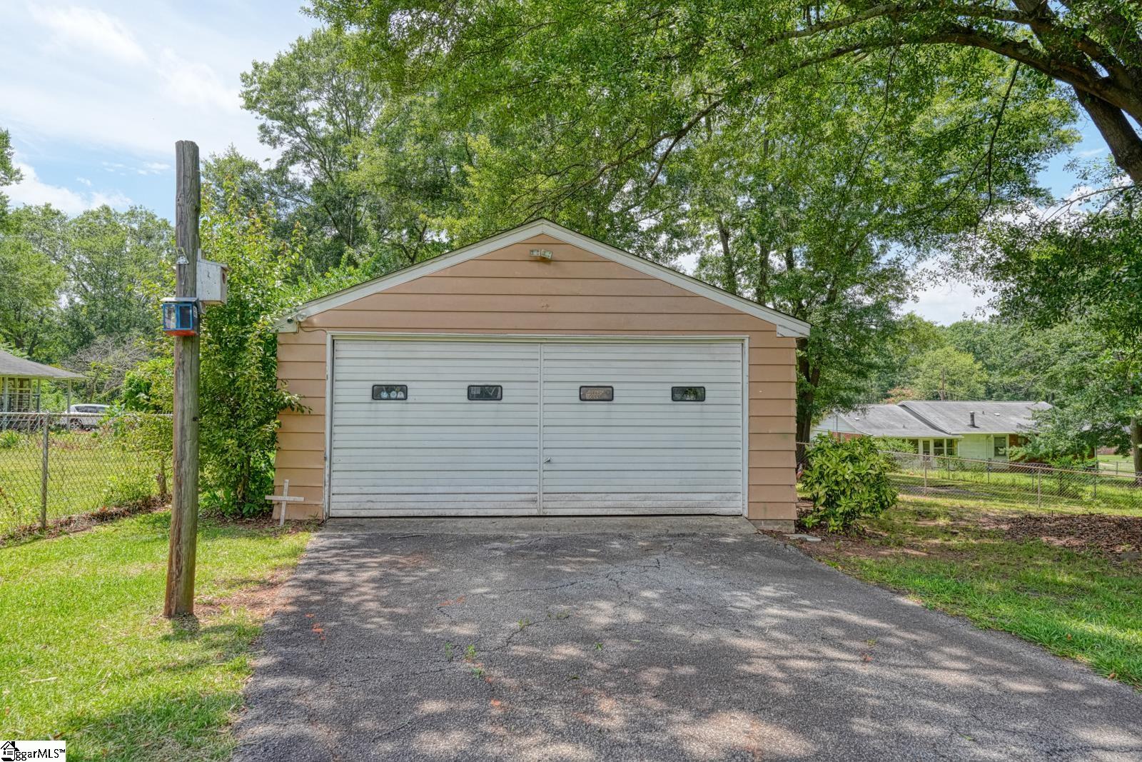 1291 Montview Street Property Photo 2