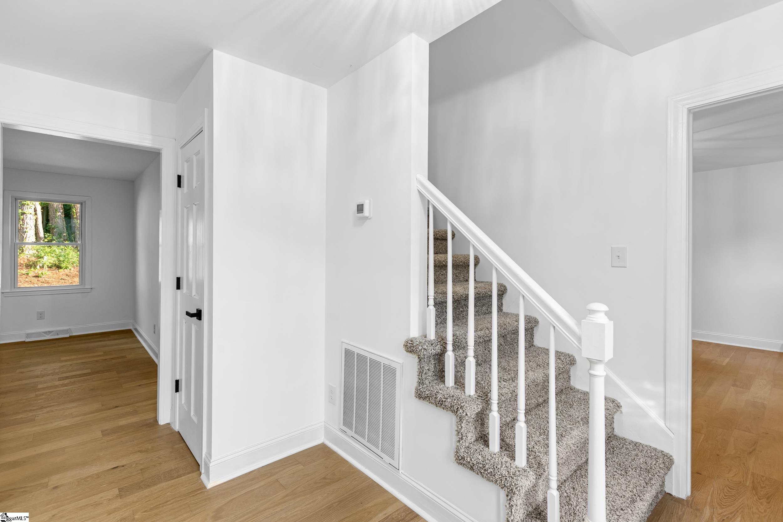 1 Brynhurst Circle Property Photo 13