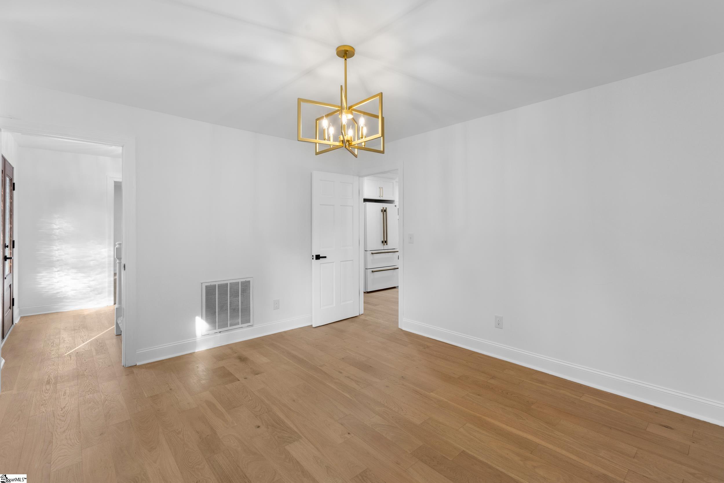 1 Brynhurst Circle Property Photo 14