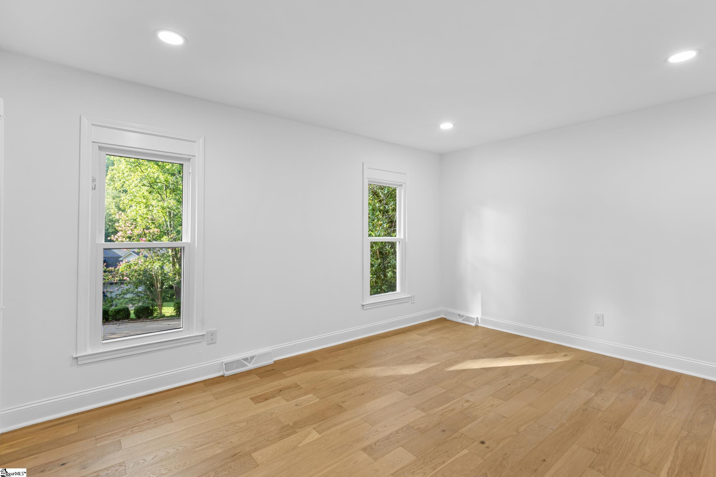 1 Brynhurst Circle Property Photo 17