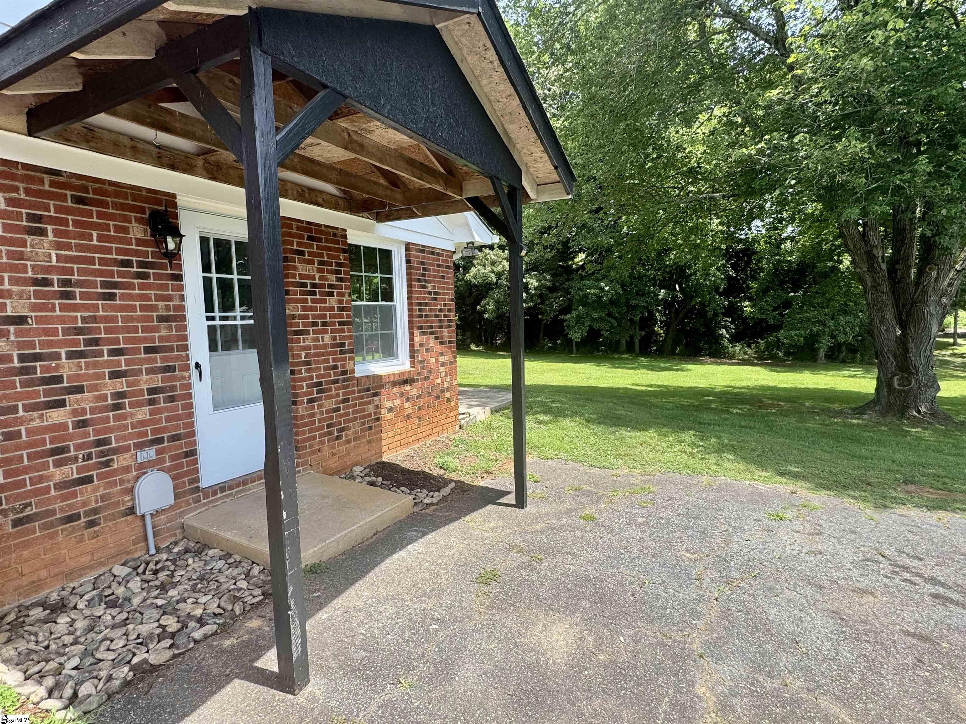 228 Greenridge Drive Property Photo 37