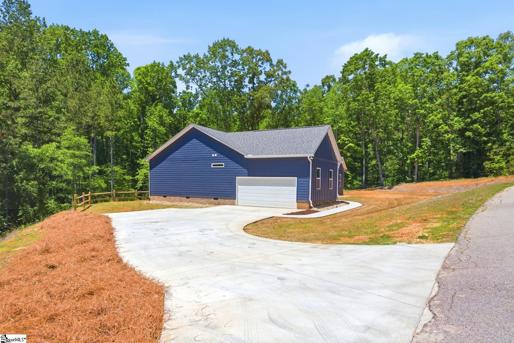 912 Watercrest Road Property Photo 45