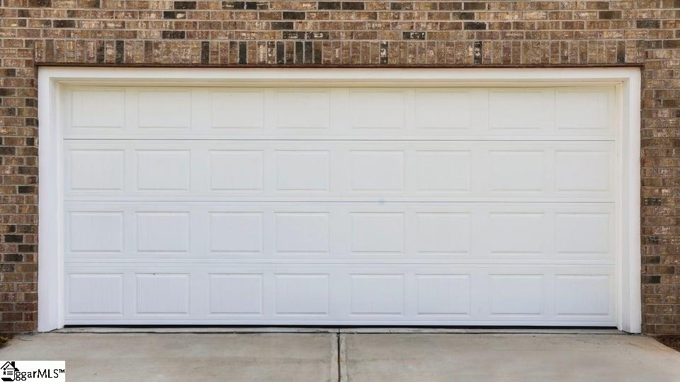 10 Archstone Way Property Photo 3