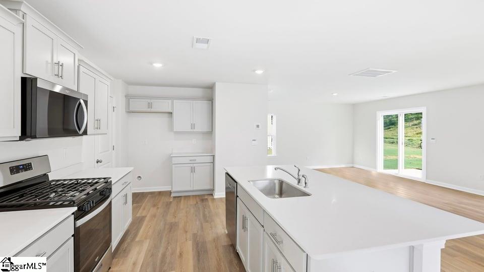 10 Archstone Way Property Photo 7
