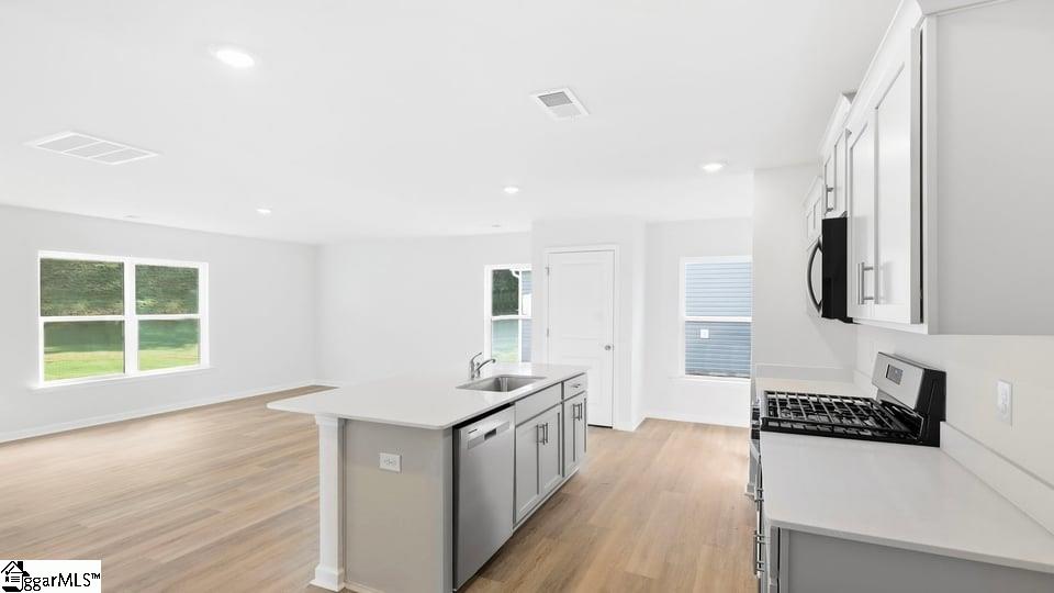10 Archstone Way Property Photo 9