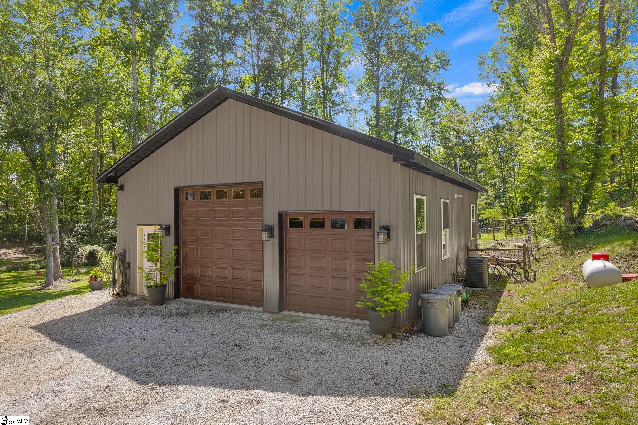 3306 Moorefield Memorial Highway Property Photo 2