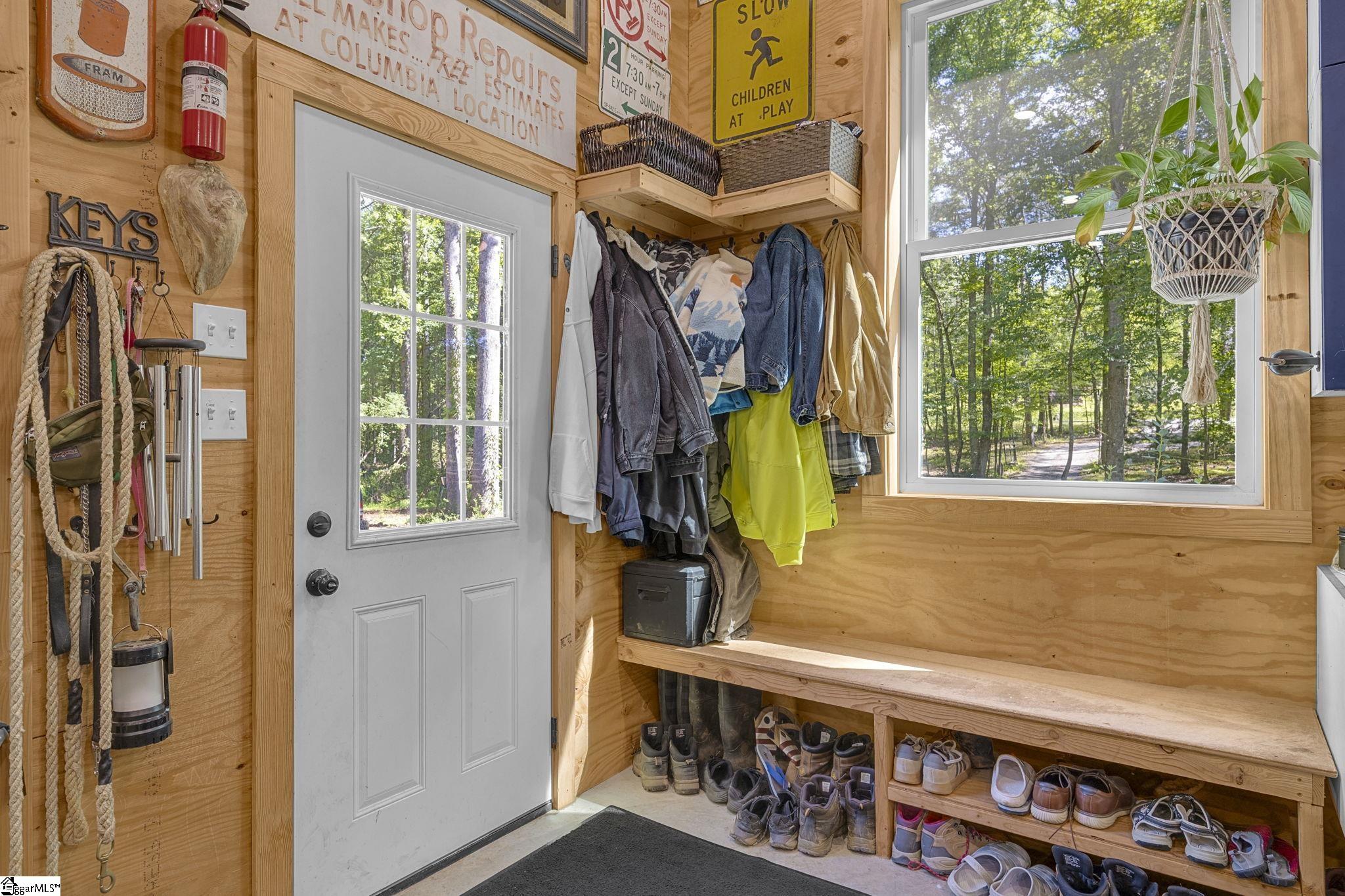 3306 Moorefield Memorial Highway Property Photo 5