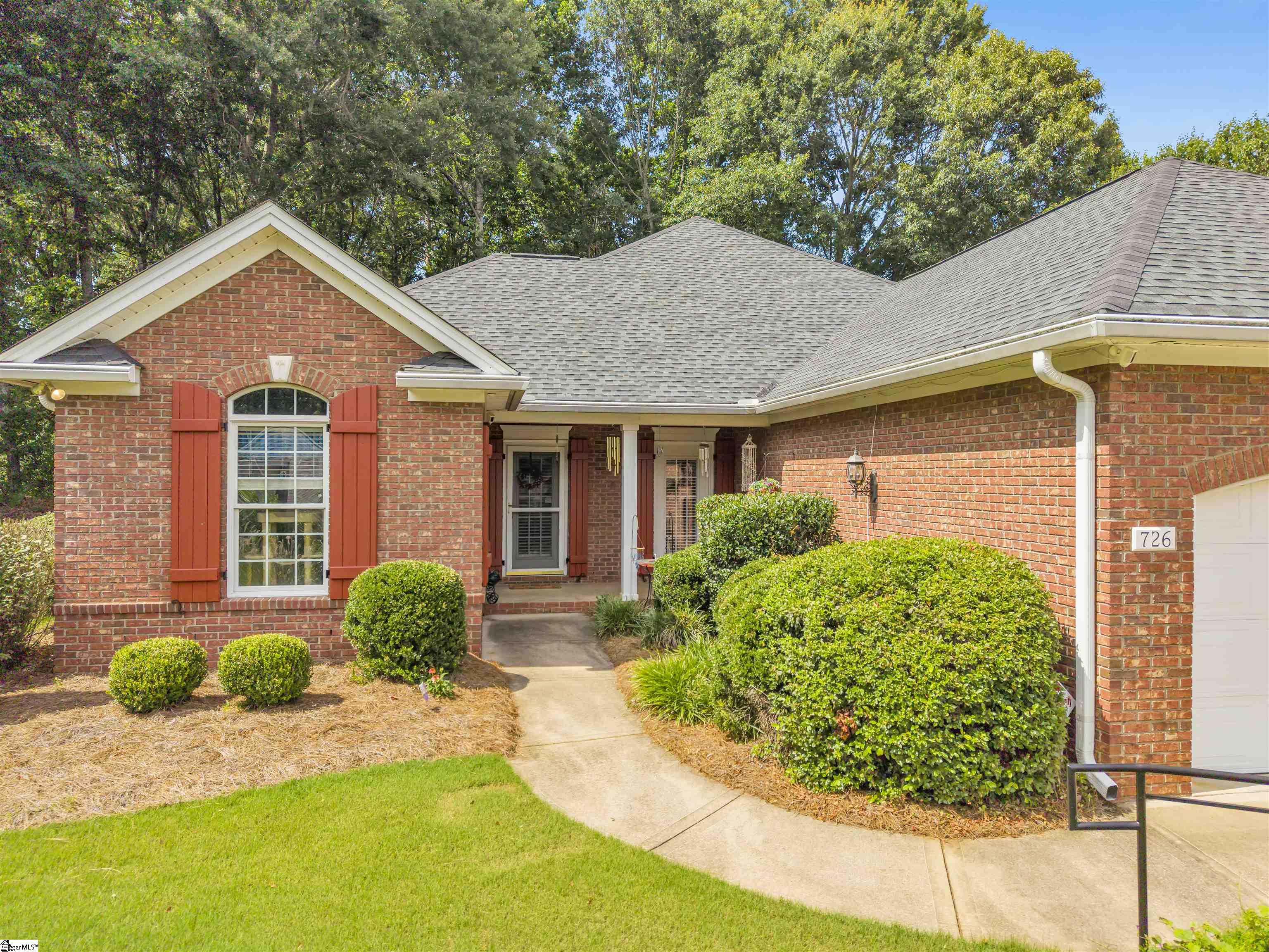726 Moonridge Drive Property Photo 4