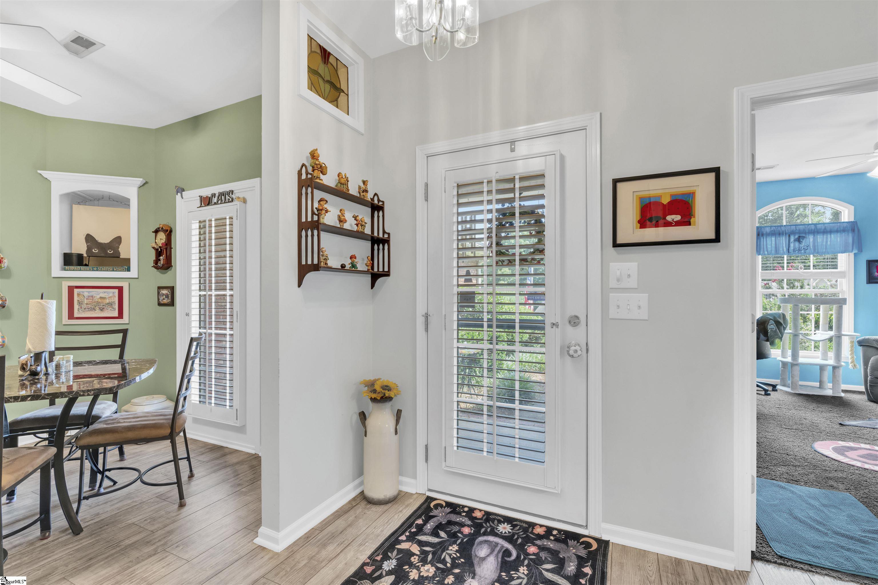 726 Moonridge Drive Property Photo 15