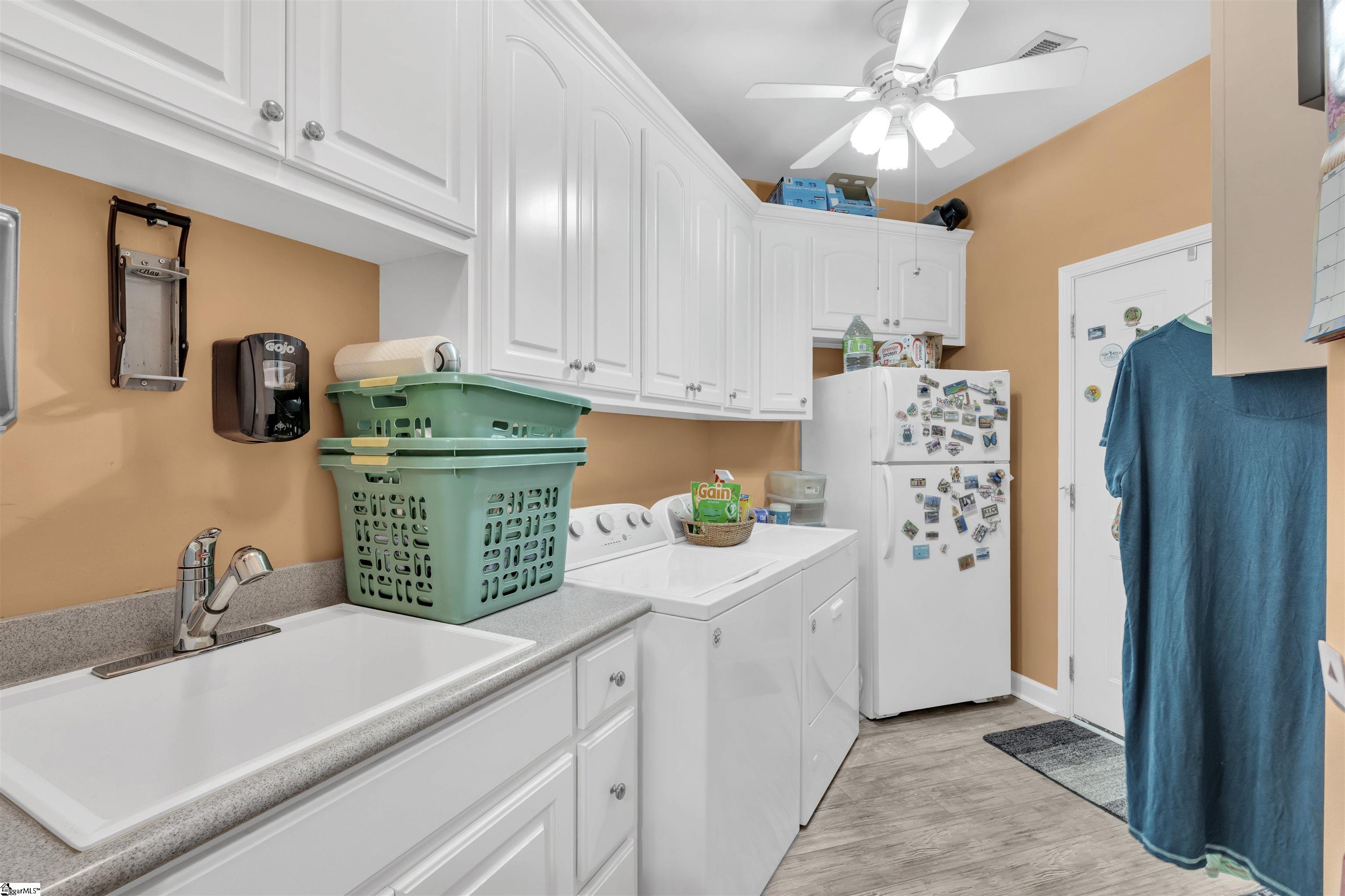 726 Moonridge Drive Property Photo 18