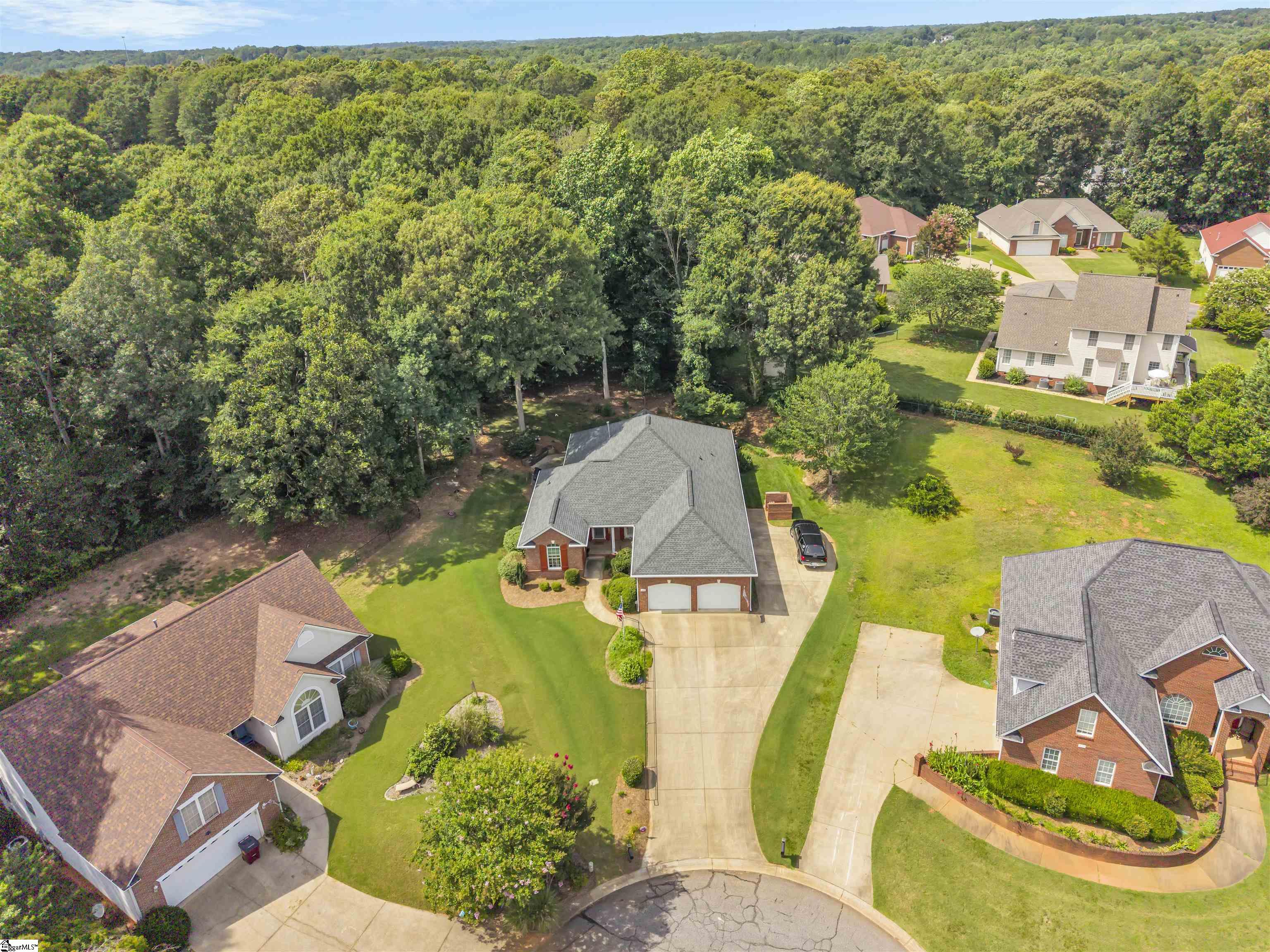 726 Moonridge Drive Property Photo 32