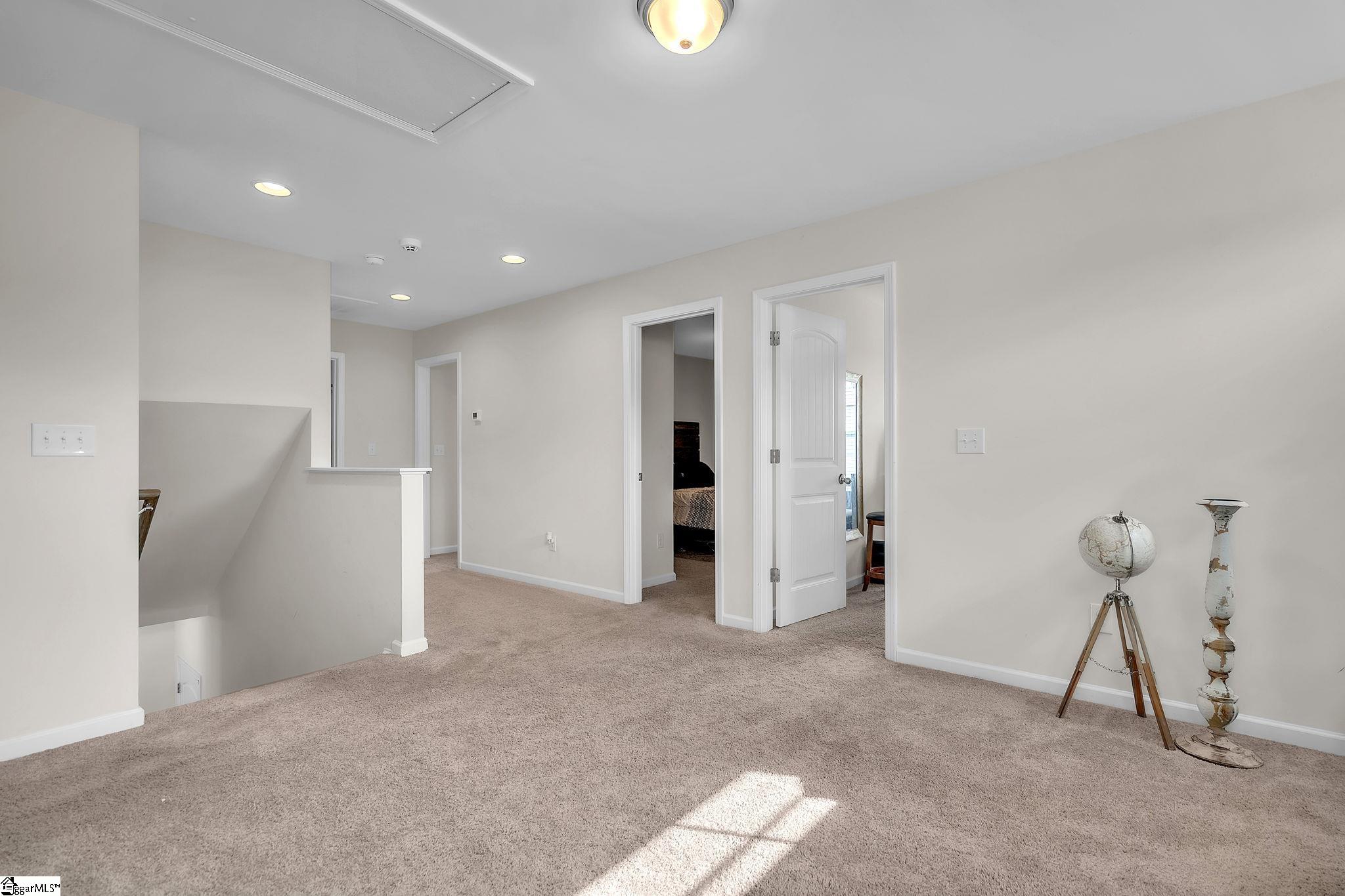 601 Grantleigh Drive Property Photo 7