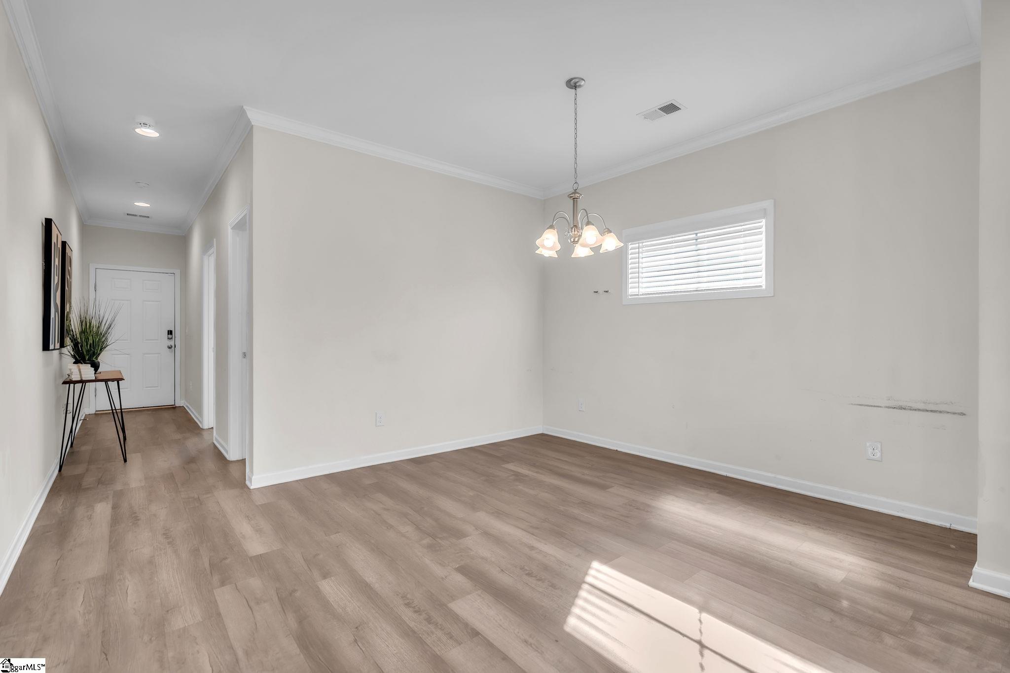 601 Grantleigh Drive Property Photo 8