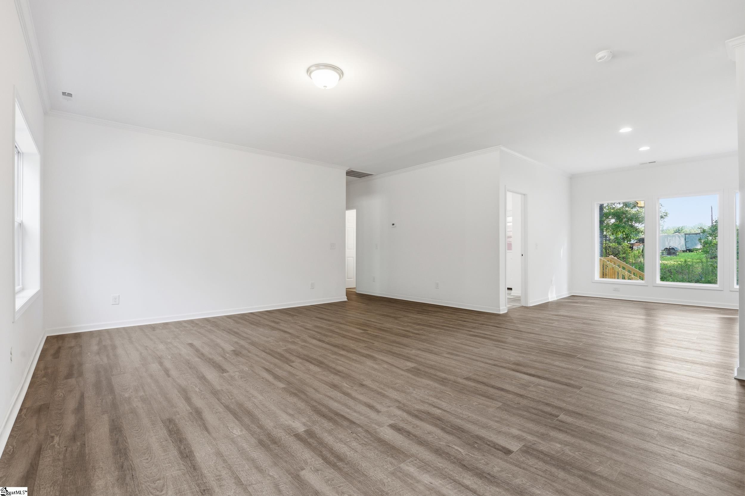 112 Zula Circle Property Photo 3