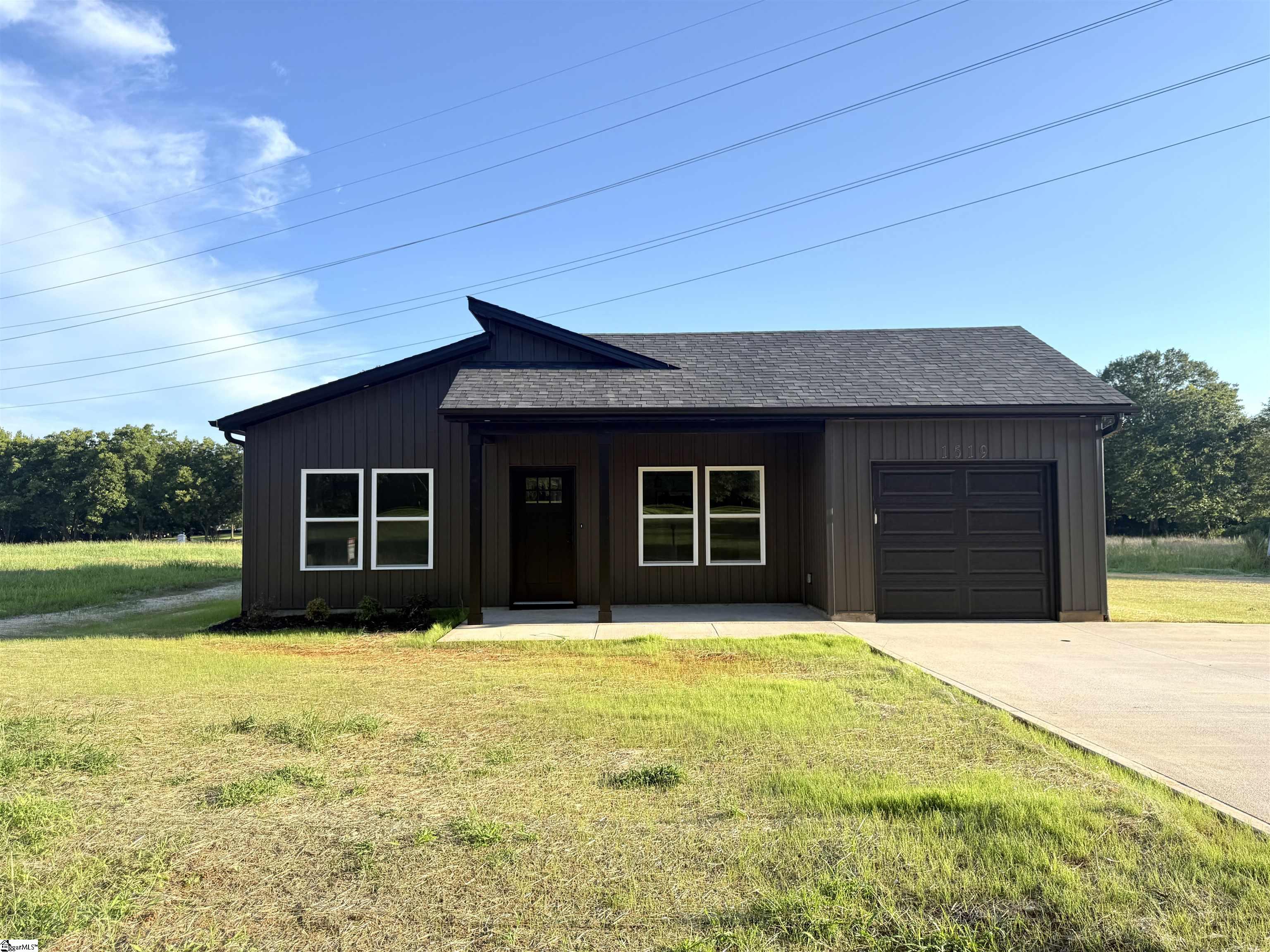 1519 Settle Road Property Photo 1
