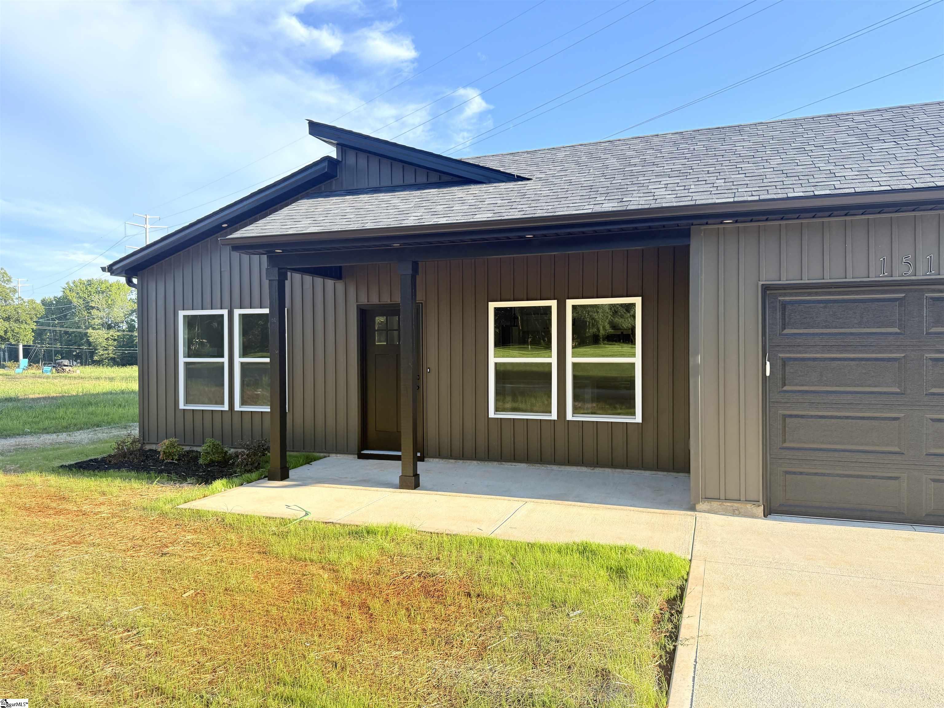 1519 Settle Road Property Photo 2