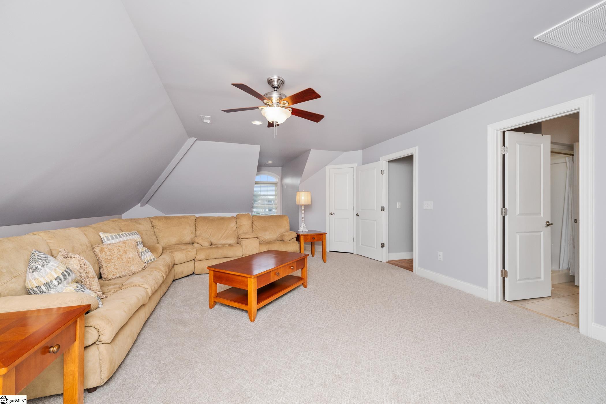 127 Warren Drive Property Photo 33
