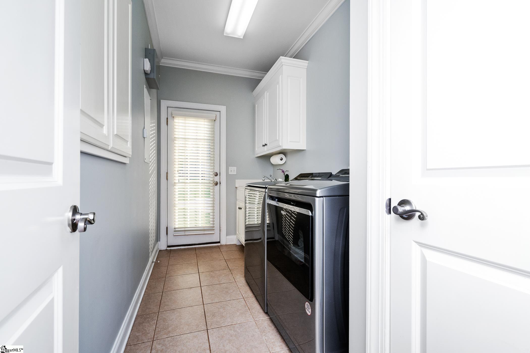 127 Warren Drive Property Photo 45