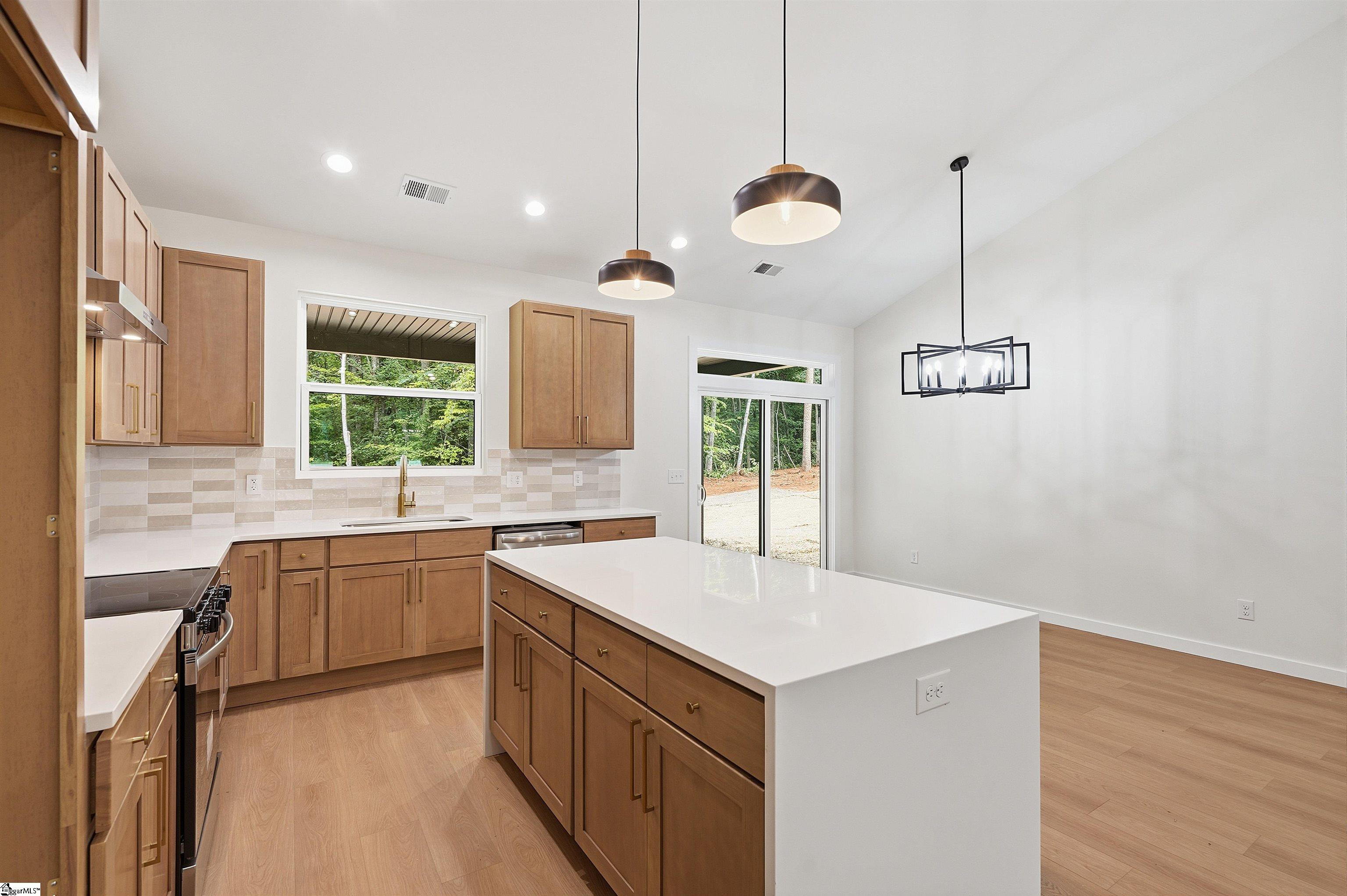 2835 Melvin Hill Road Property Photo 11