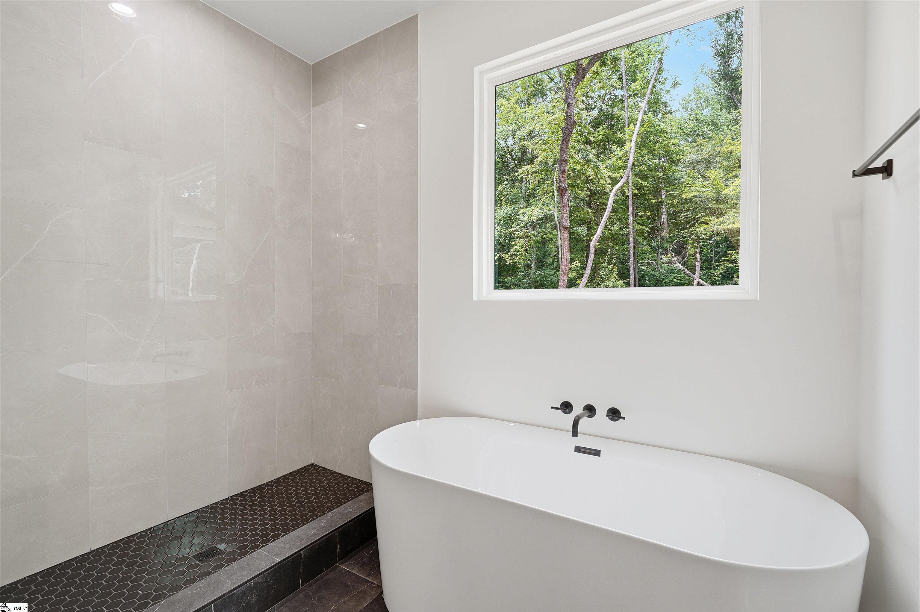 2835 Melvin Hill Road Property Photo 17