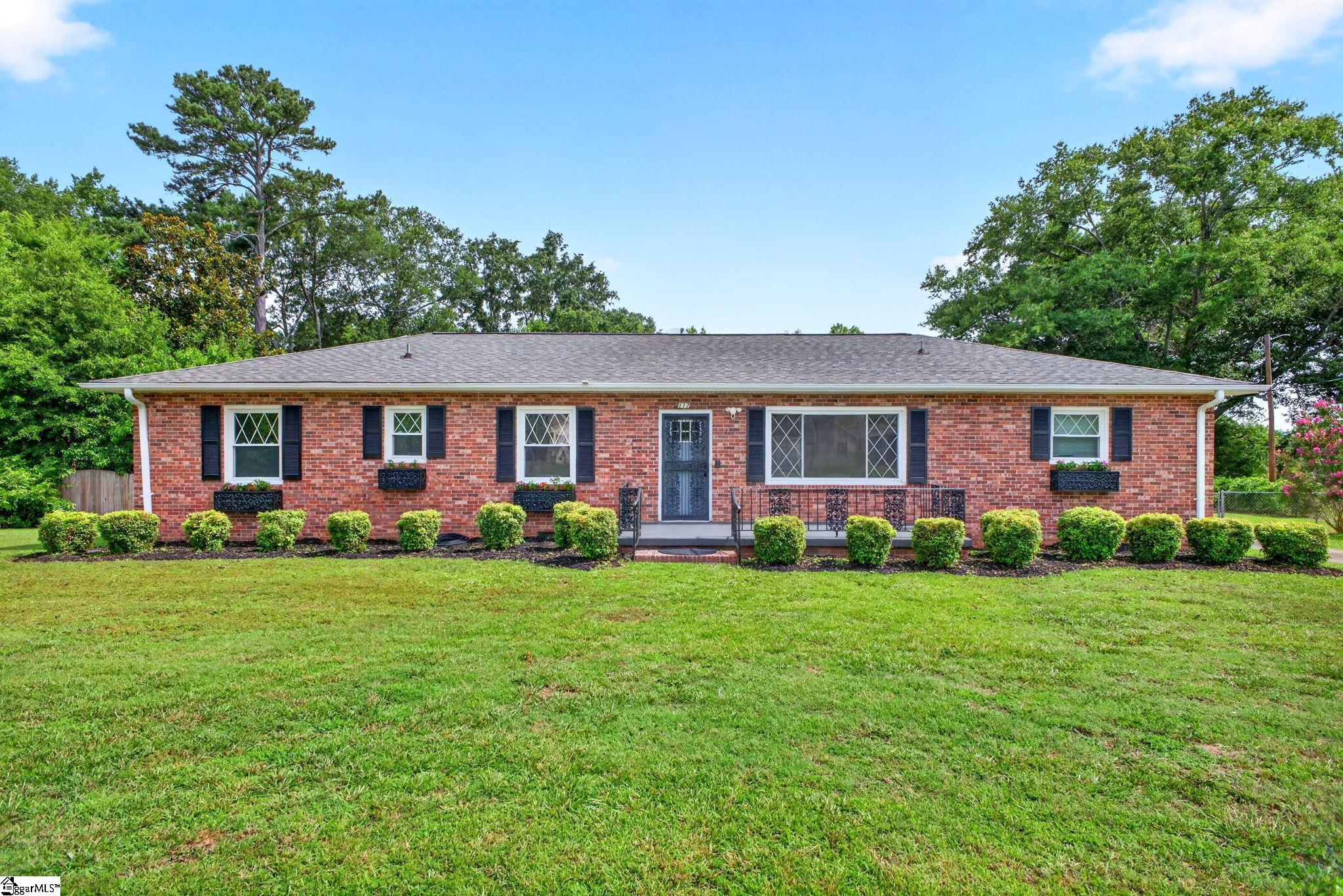 117 Rangeview Circle