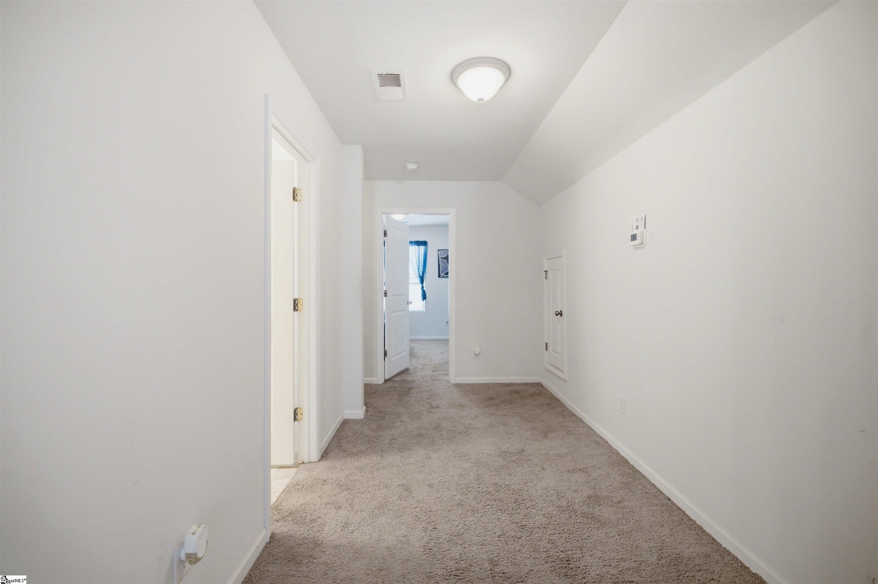 712 Roebuck Avenue Property Photo 17