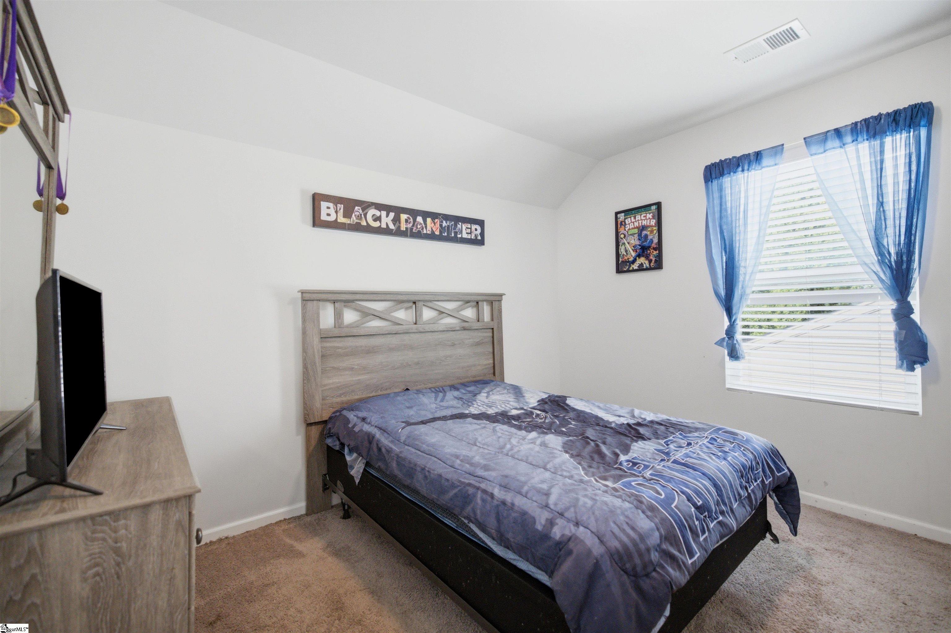 712 Roebuck Avenue Property Photo 19