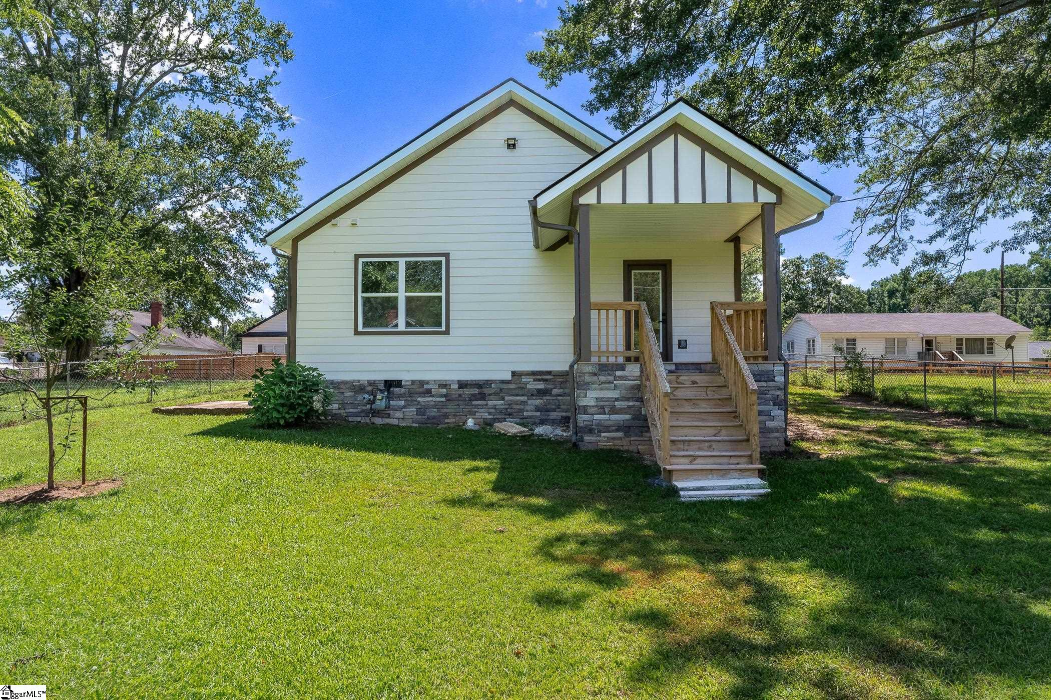 81 Palmetto Street Property Photo 6