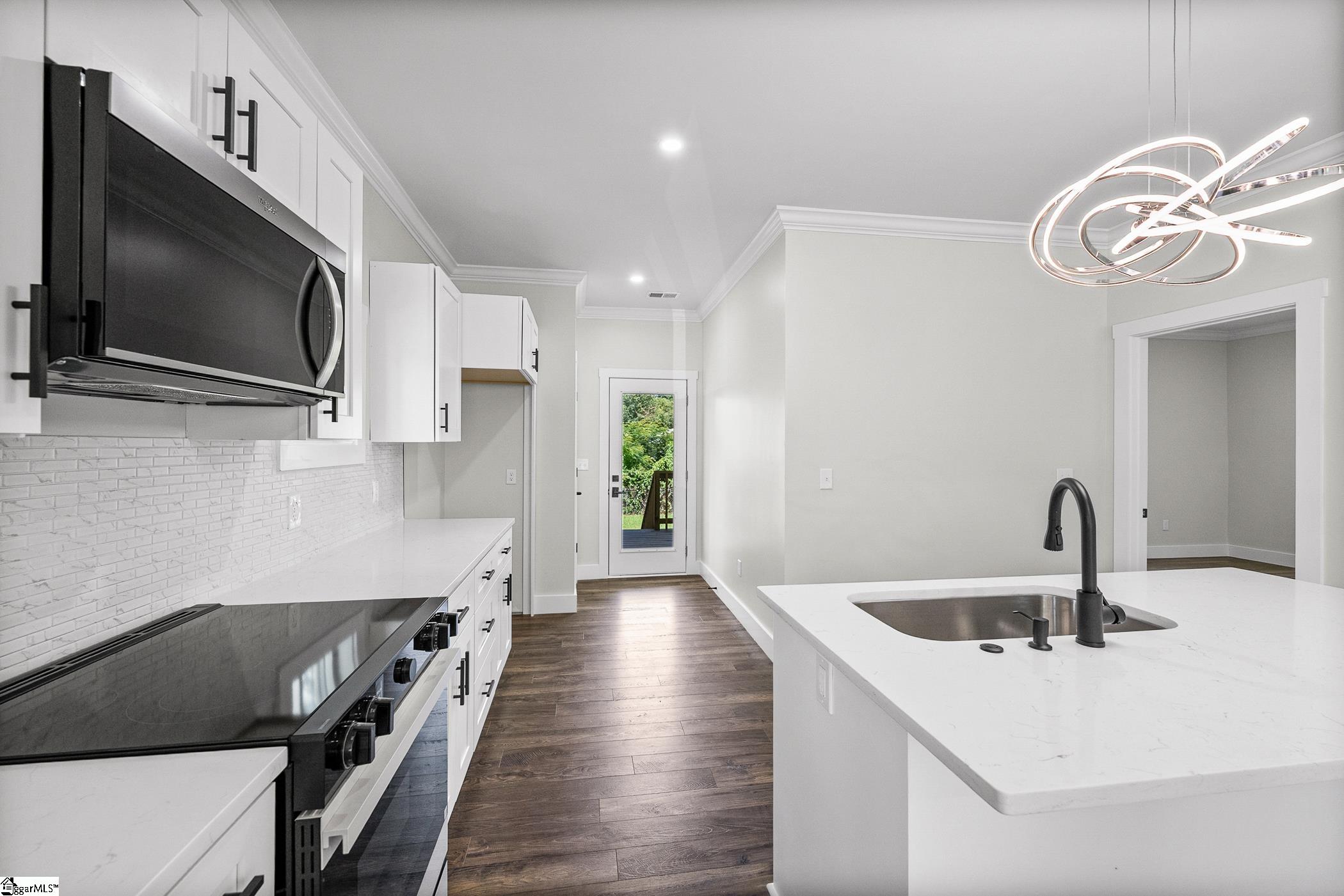 81 Palmetto Street Property Photo 15