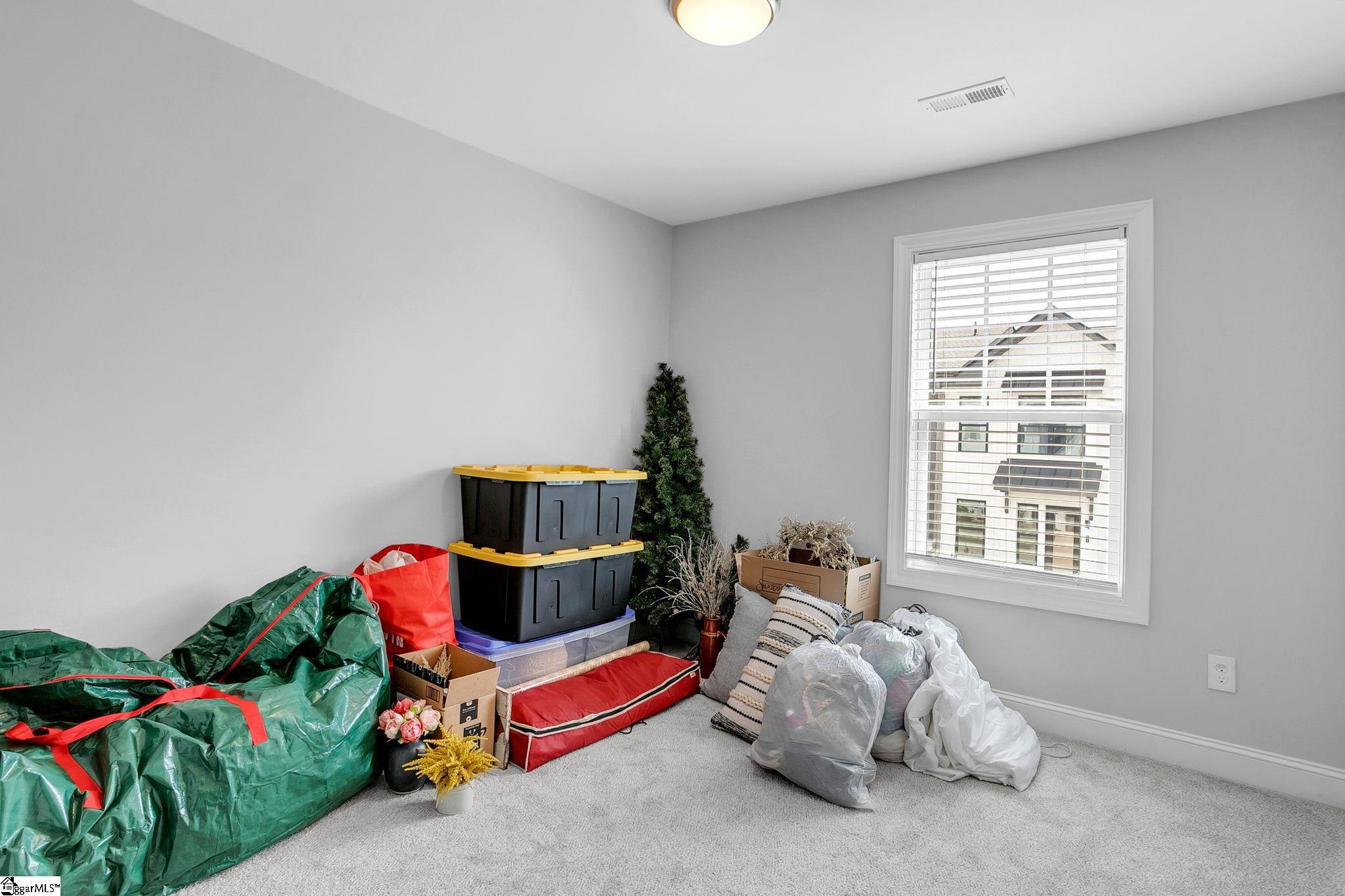 128 Park Avenue Property Photo 33