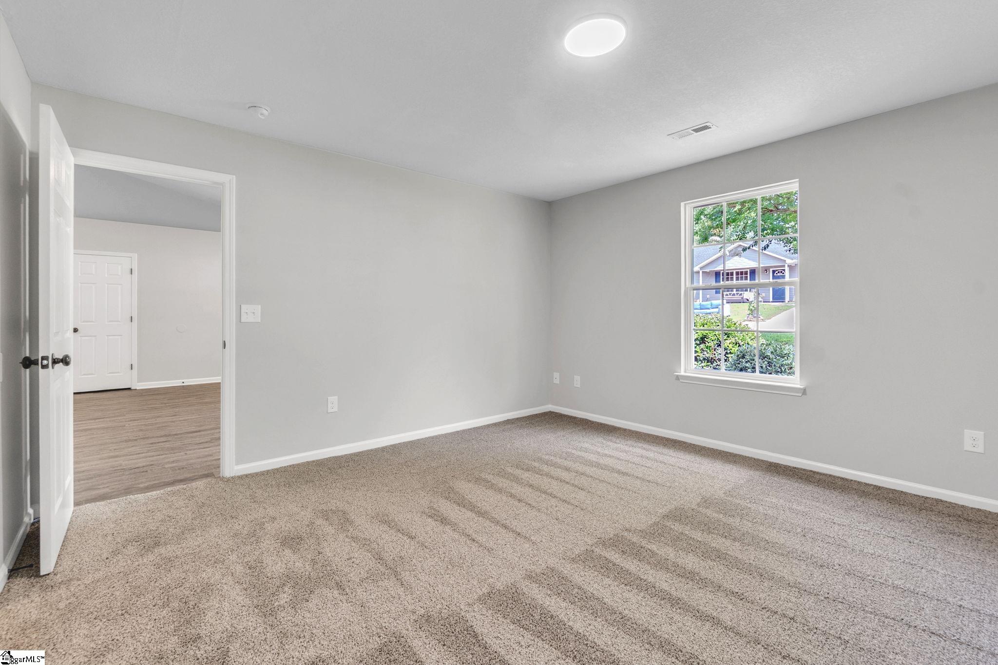18 Backwater Way Property Photo 9