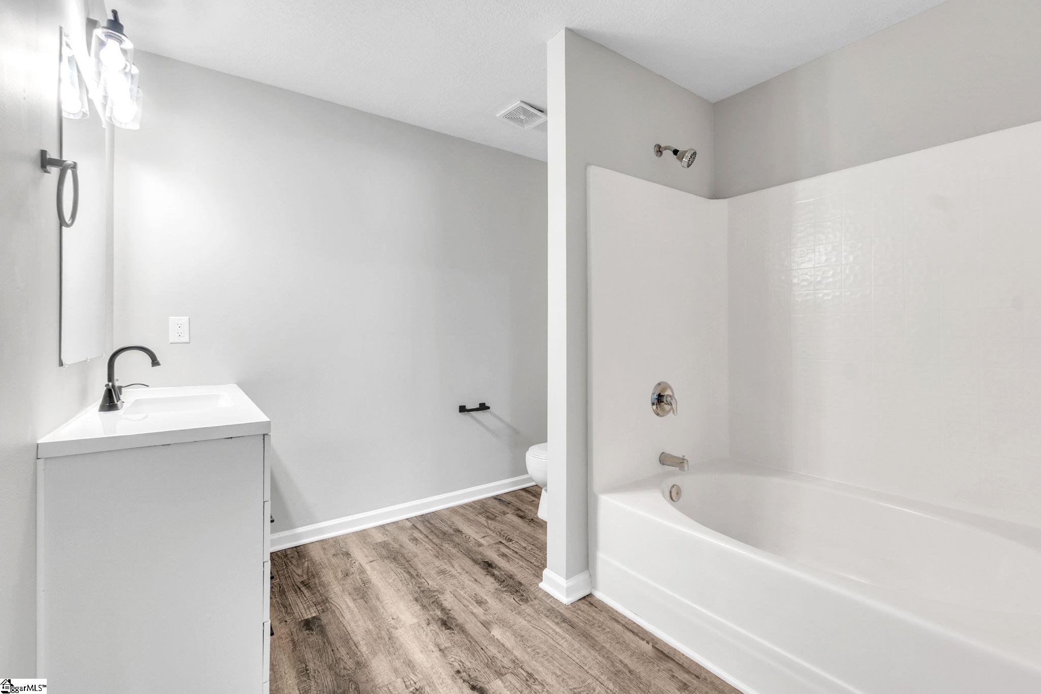 18 Backwater Way Property Photo 11
